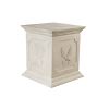 Laurel Leaf Plinth