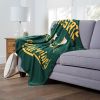 Wayne State OFFICIAL NCAA "Alumni" Silk Touch Throw Blanket; 50" x 60"